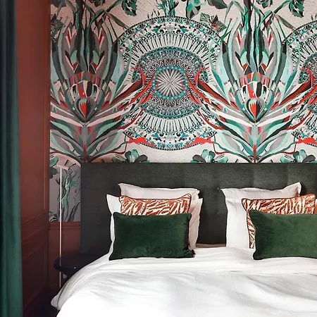 Unique Marais Apartment Paris